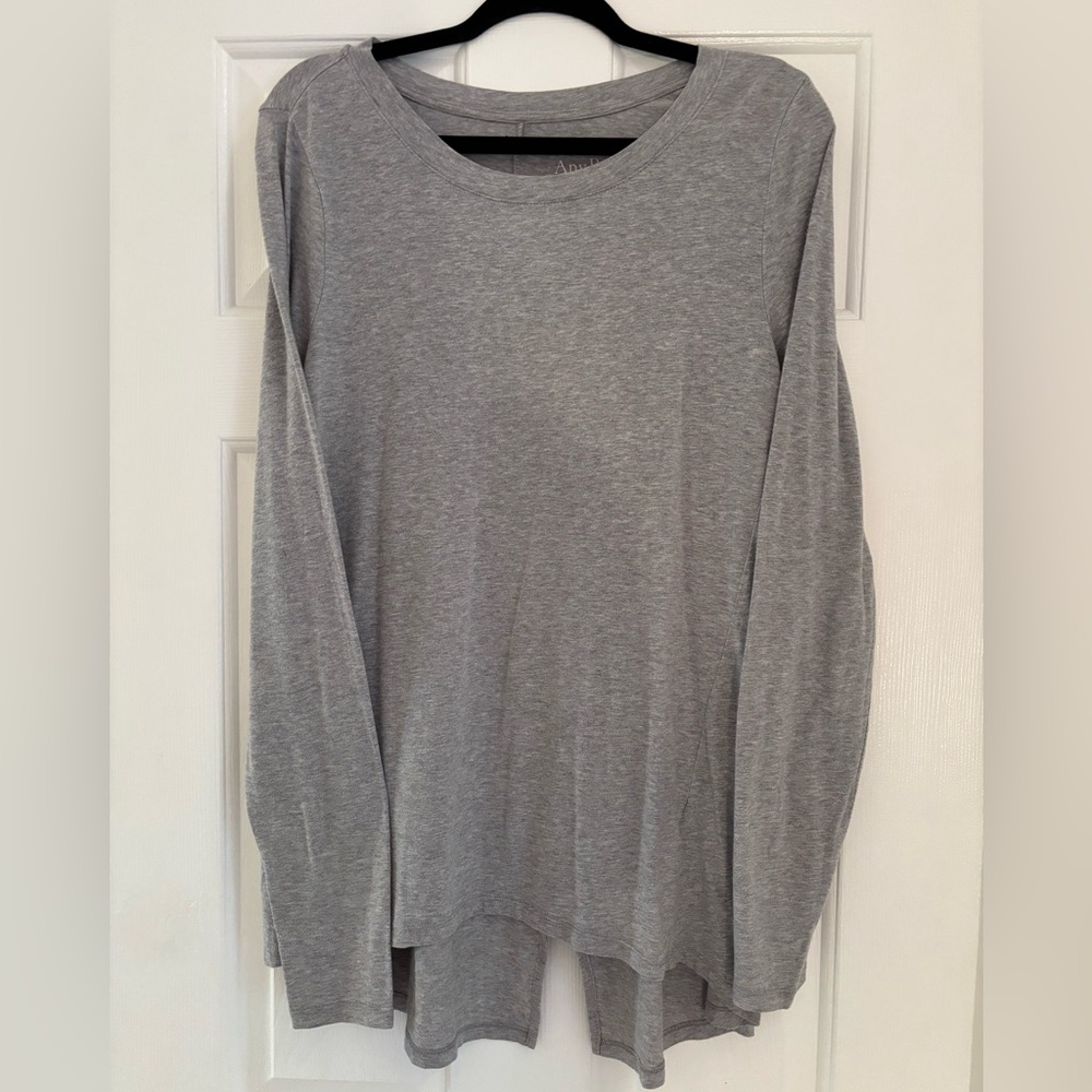 AnyBody Fishtail Hem Yoga & Pilates Grey Cotton Top $55 - Medium Tall